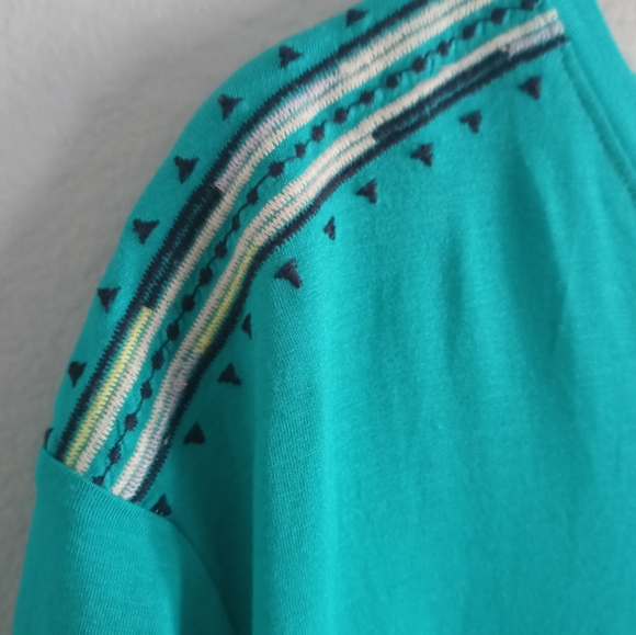 Ava Viv Top Women Color Green Short Sleeve V Neck Rayon And Spandex New X 14W - Picture 2 of 6